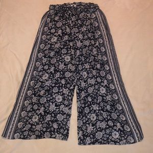 American Eagle flowy pants